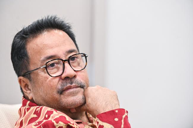 Buruh Tolak Nilai Kenaikan UMP Jakarta, Ini Kata Rano Karno